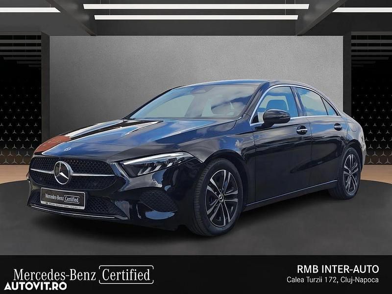 Second-hand Mercedes A220 Advanced 190 CP (139 kW) 2024 Negru Berlinǎ