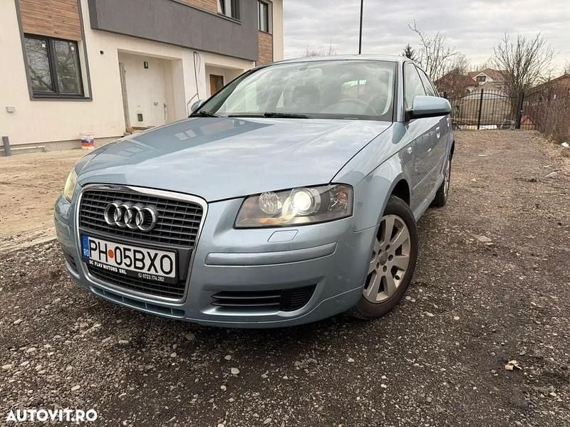 Culoarealbastru Utilizat 2007 Audi A3 Ambiente Hatchback | 4.000 EUR (Preț OK) - Imagine 1/4