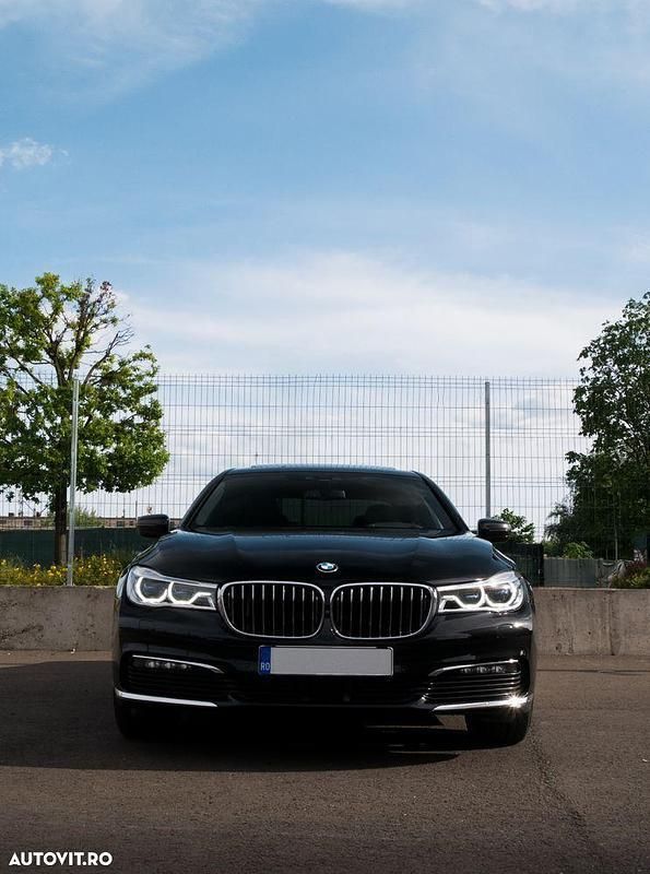 Negru Utilizat 2019 BMW 730 Berlinǎ | 43.000 EUR (Scump) - Imagine 1/4