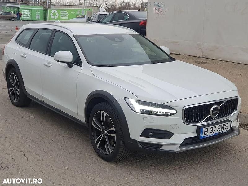 Alb Utilizat 2021 Volvo V90 Break | 34.775 EUR - Imagine 1/4