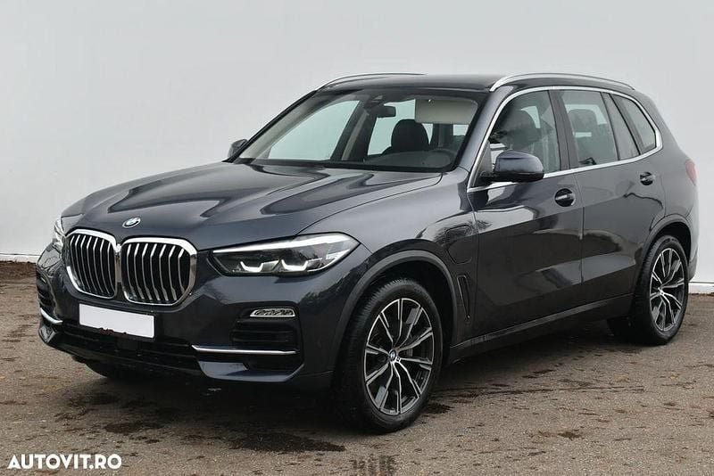 Culoaregri Utilizat 2020 BMW X5 SUV | 40.990 EUR - Imagine 1/4