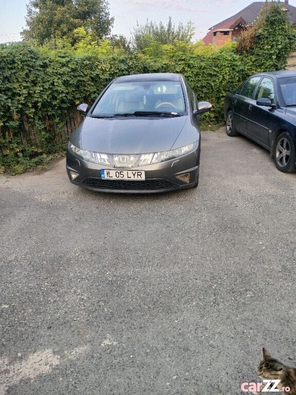 Utilizat 2006 Honda Civic Hatchback | 2.750 EUR - Imagine 1/4