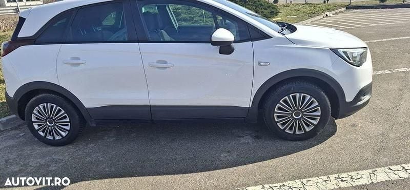 Second-hand Opel Crossland 83 CP (61 kW) 2019 Culoarealb SUV