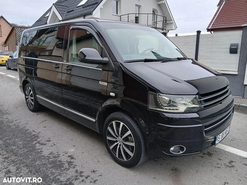 Second-hand VW Multivan 180 CP (132 kW) 2015 Culoarenegru Van
