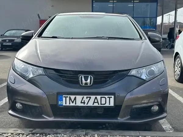 Second-hand Honda Civic 150 CP (110 kW) 2012 Hatchback