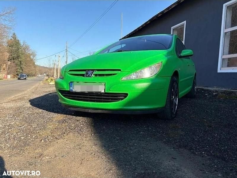 Second-hand Peugeot 307 CC 138 CP (101 kW) 2004 Culoareverde Cabrio