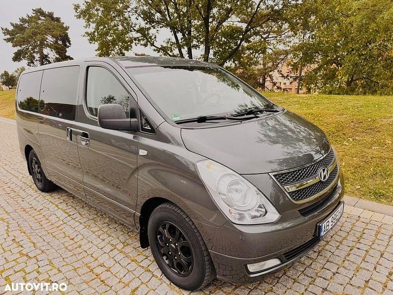 Culoaregri Utilizat 2009 Hyundai H-1 Monovolum | 7.800 EUR - Imagine 1/4