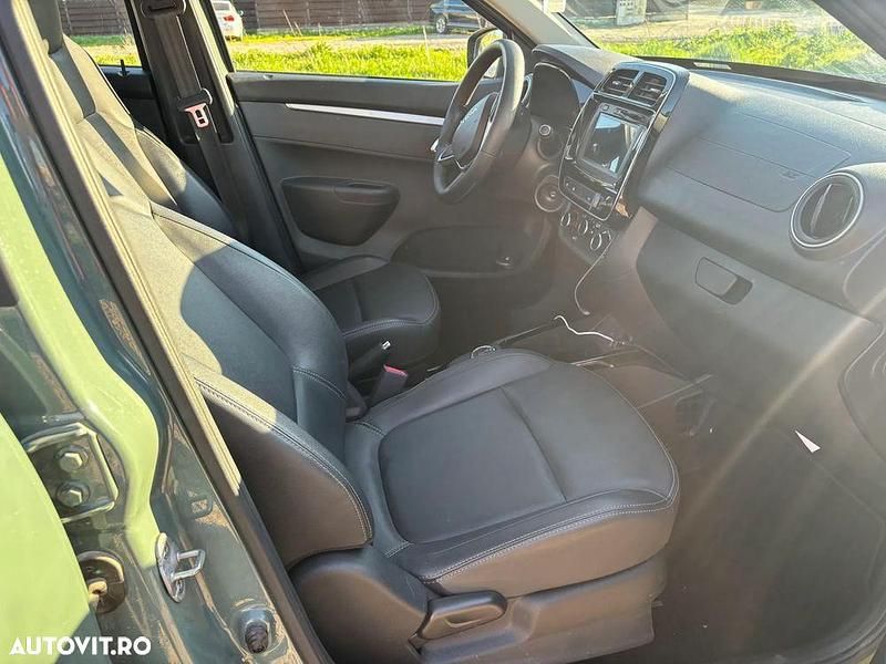 Second-hand Dacia Spring Expression 33 kW (45 CP) 2023 Culoareverde Hatchback