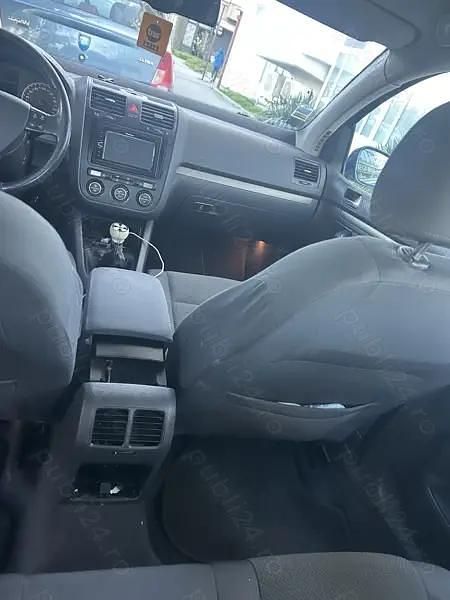 Utilizat 2005 VW Golf V | 1.900 EUR - Imagine 1/4