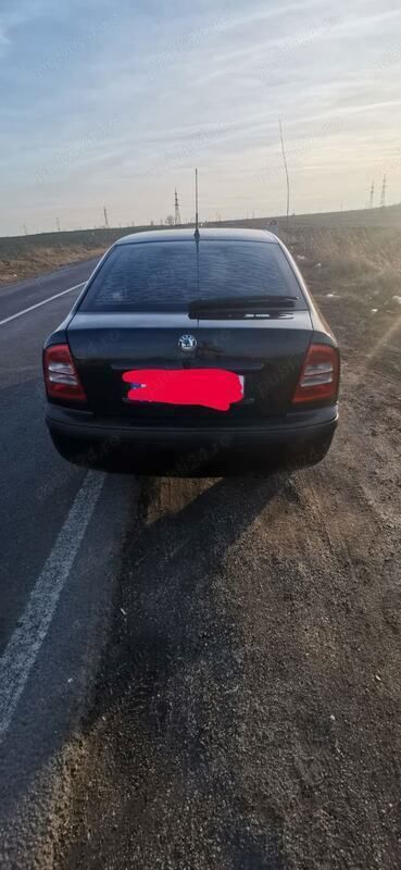 Utilizat 2009 Skoda Octavia Berlinǎ | 2.600 EUR (Preț bun) - Imagine 1/4