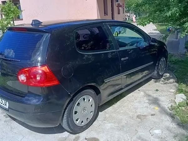 Utilizat 2006 VW Golf V Coupe | 1.700 EUR (Preț OK) - Imagine 1/4