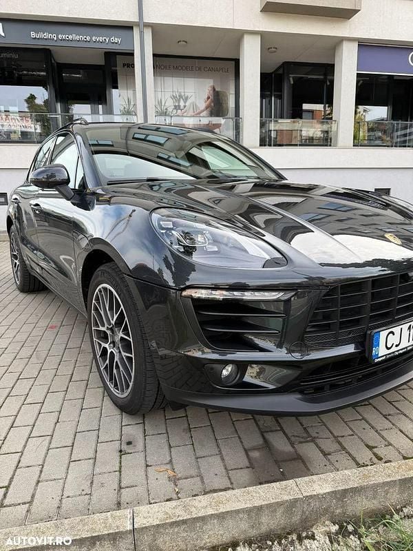 Culoaregri Utilizat 2017 Porsche Macan SUV | 37.389 EUR - Imagine 1/4
