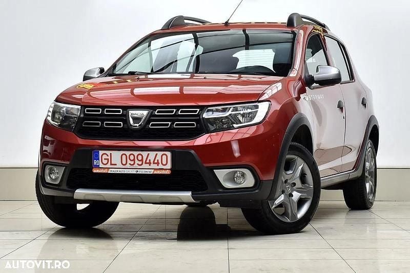 Culoarerosu Utilizat 2016 Dacia Sandero Stepway Hatchback | 5.990 EUR (Puțin scump) - Imagine 1/4