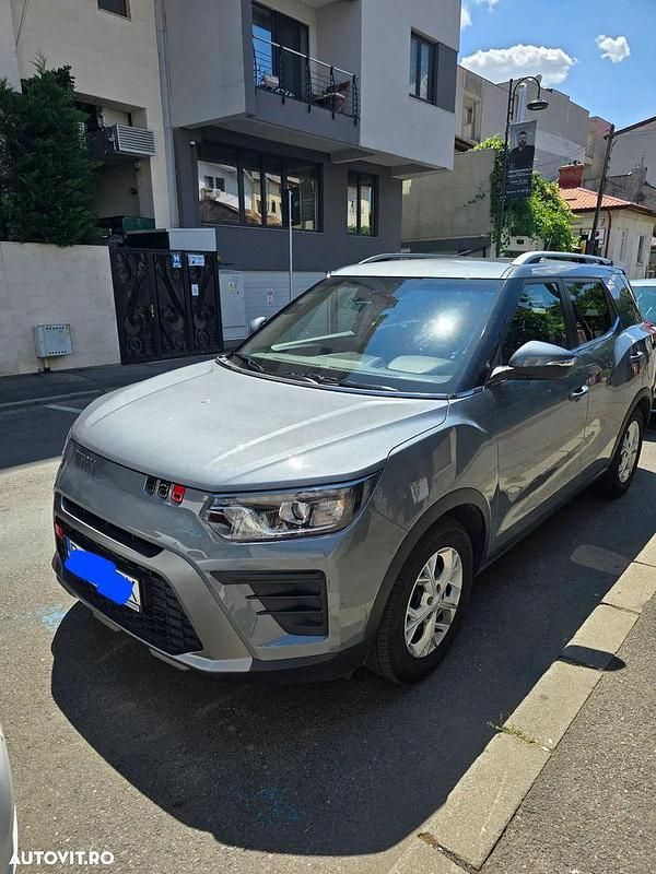 Gri Utilizat 2024 Ssangyong Tivoli SUV | 18.500 EUR (Preț OK) - Imagine 1/4