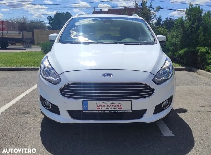 Second-hand Ford S-MAX Titanium 180 CP (132 kW) 2018 Alb Monovolum