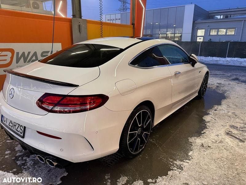 Second-hand Mercedes C300 258 CP (189 kW) 2019 Culoarealb Coupe