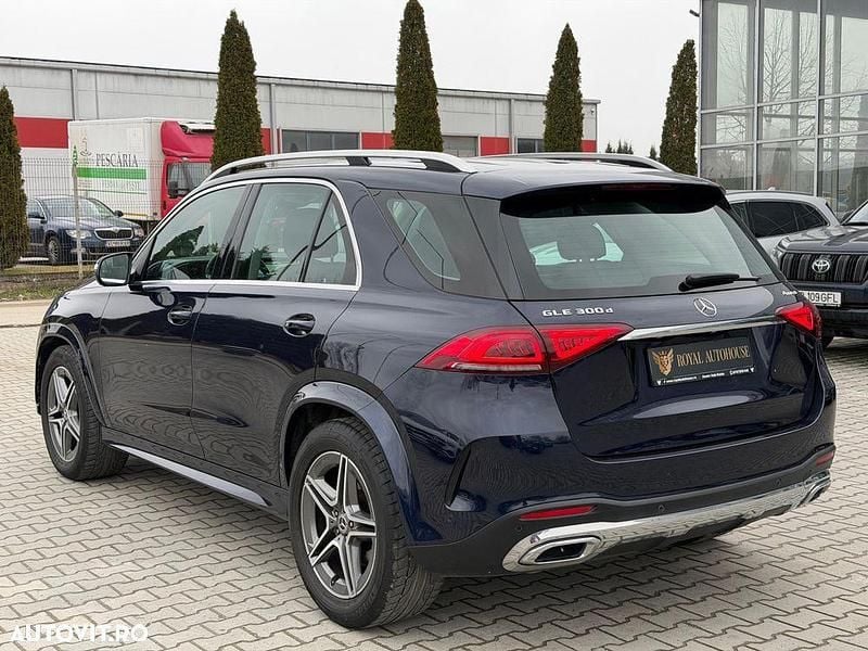 Second-hand Mercedes GLE300 AMG line 272 CP (200 kW) 2022 Culoarealbastru SUV