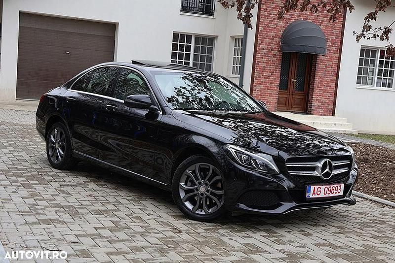 Second-hand Mercedes C220 Exclusive 170 CP (125 kW) 2016 Culoarenegru Berlinǎ