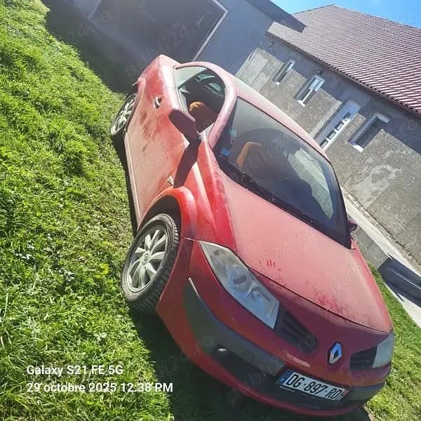 Utilizat 2007 Renault Mégane Coupé Coupe | 700 EUR - Imagine 1/4