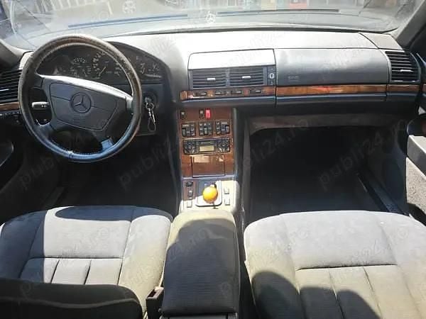 Second-hand Mercedes 350 150 CP (110 kW) 1994 Berlinǎ