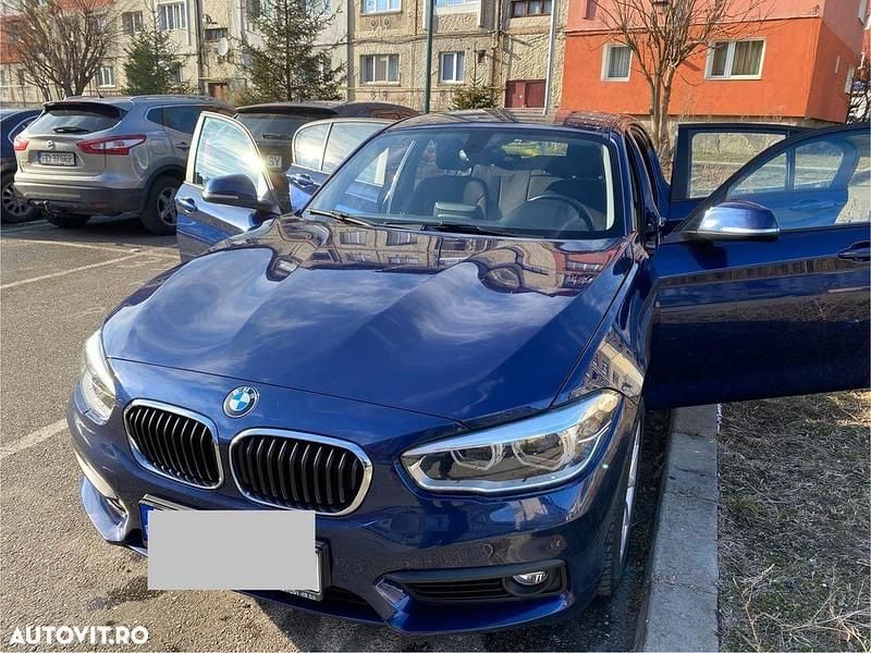 Culoarealbastru Utilizat 2019 BMW 116 Hatchback | 12.200 EUR (Preț OK) - Imagine 1/4