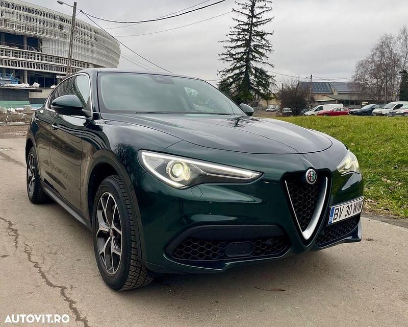 Second-hand Alfa Romeo Stelvio 200 CP (147 kW) 2018 Culoareverde SUV