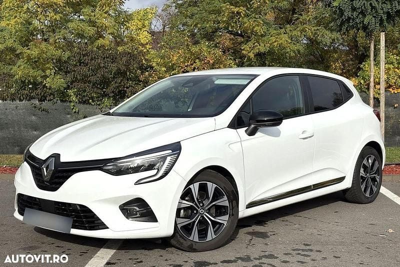Culoarealb Utilizat 2022 Renault Clio V Techno | 12.300 EUR (Preț OK) - Imagine 1/4