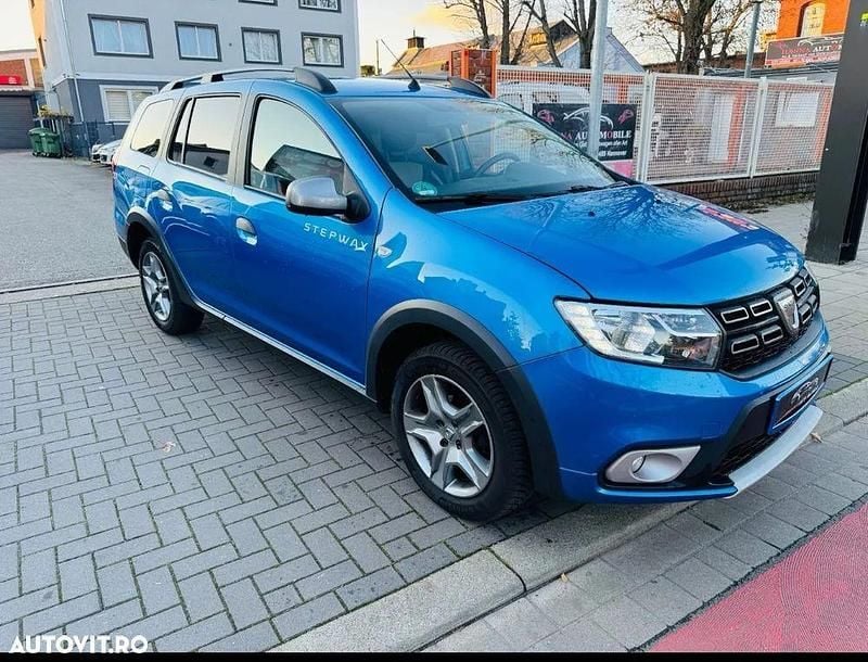 Culoarealbastru Second-hand 2020 Dacia Logan Stepway Break | 8.350 EUR (Preț OK) - Imagine 1/4