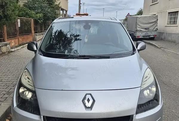 Second-hand Renault Scénic III 95 CP (69 kW) 2012 Gri Monovolum