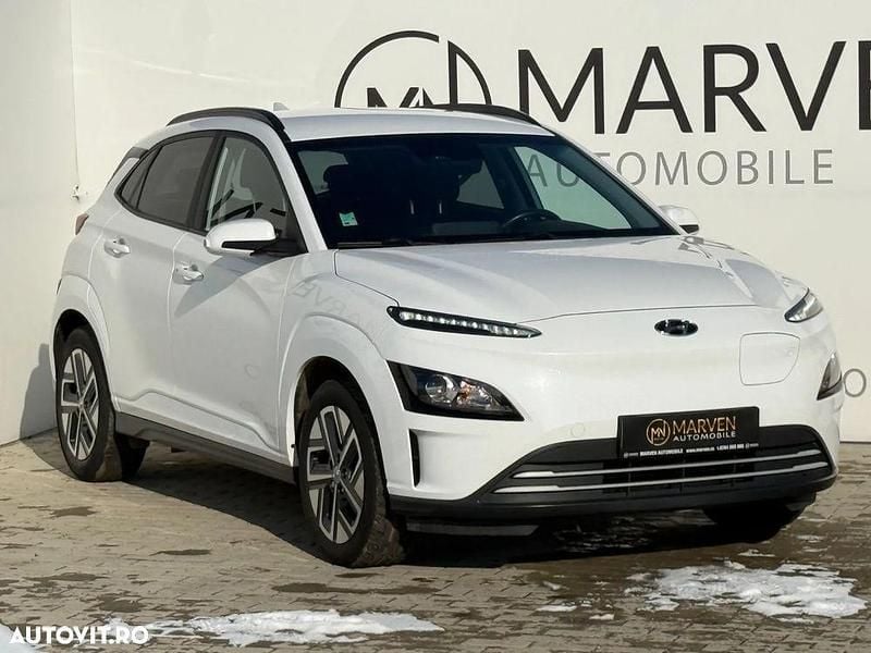 Culoarealb Utilizat 2022 Hyundai Kona Select SUV | 17.599 EUR (Preț OK) - Imagine 1/4