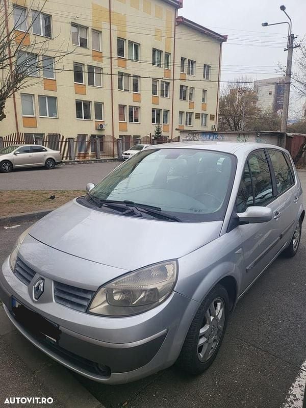 Second-hand Renault Scénic II 111 CP (81 kW) 2006 Culoaregri Monovolum