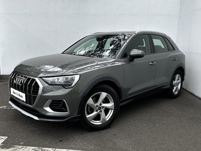 Gri inchis metalic Utilizat 2021 Audi Q3 Advanced SUV | 27.990 EUR (Puțin scump) - Imagine 1/4