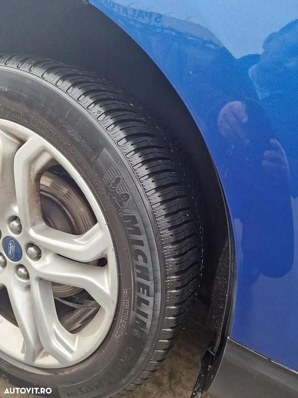 Second-hand Ford Edge Titanium 210 CP (154 kW) 2018 Albastru SUV