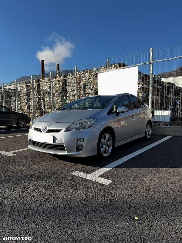 Second-hand Toyota Prius 99 CP (72 kW) 2010 Culoaregri Hatchback