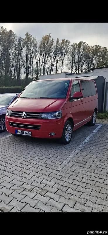 Rosu Utilizat 2014 VW T5 Van | 15.800 EUR - Imagine 1/4