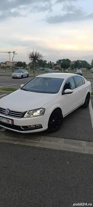 Utilizat 2012 VW Passat Berlinǎ | 6.250 EUR (Preț bun) - Imagine 1/4