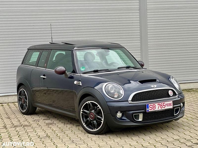 Culoarenegru Utilizat 2011 Mini Cooper SD Clubman Break | 5.990 EUR - Imagine 1/4