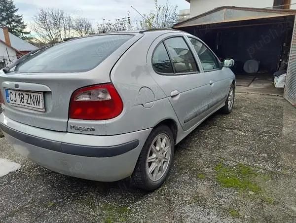 Utilizat 2000 Renault Mégane Hatchback | 850 EUR - Imagine 1/4
