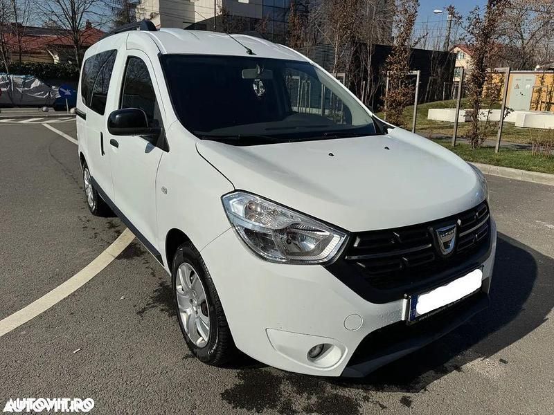 Second-hand Dacia Dokker 95 CP (69 kW) 2019 Culoarealb Monovolum