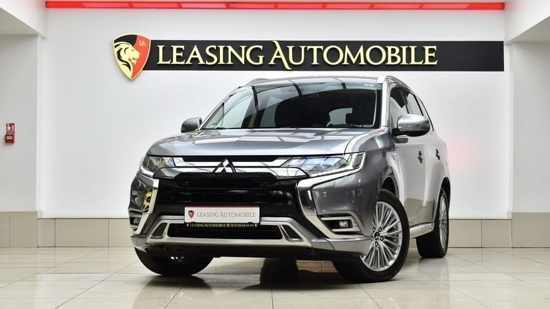 Gri Utilizat 2019 Mitsubishi Outlander P-HEV Intense SUV | 15.990 EUR (Super Preț) - Imagine 1/4