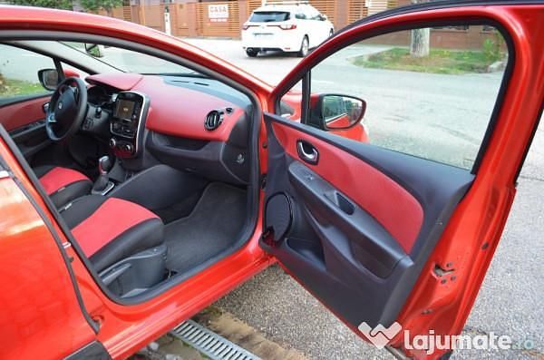 Second-hand Renault Clio IV 120 CP (88 kW) 2018 Rosu Hatchback
