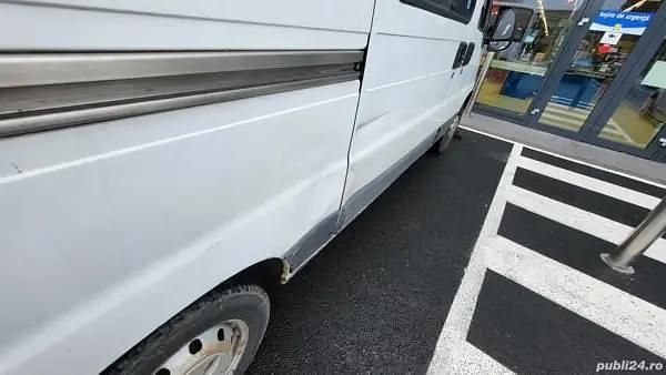 Second-hand Fiat Ducato 84 CP (61 kW) 2005 Alb Van