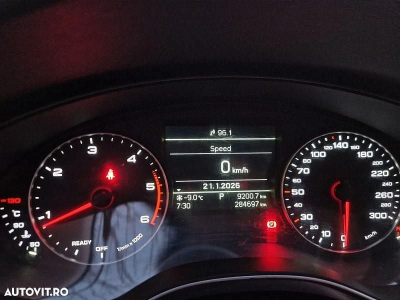 Second-hand Audi A6 Comfort 190 CP (139 kW) 2017 Culoaregri Berlinǎ