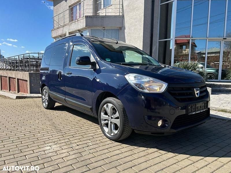 Second-hand Dacia Dokker Lauréate 90 CP (66 kW) 2016 Culoarealbastru Monovolum