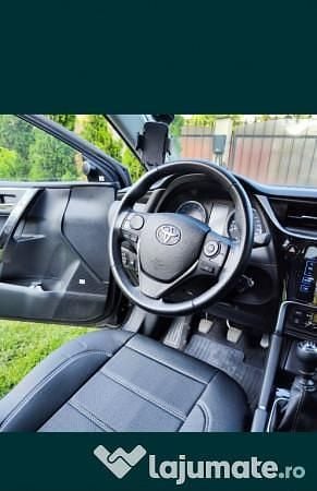 Second-hand Toyota Corolla 132 CP (97 kW) 2016