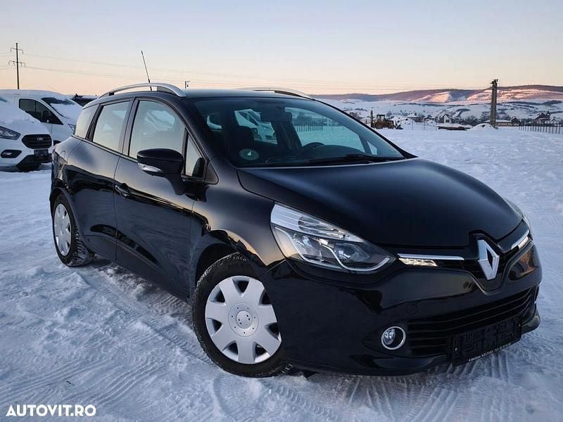 Second-hand Renault Clio GrandTour Bose Edition 110 CP (80 kW) 2015 Culoarenegru Break