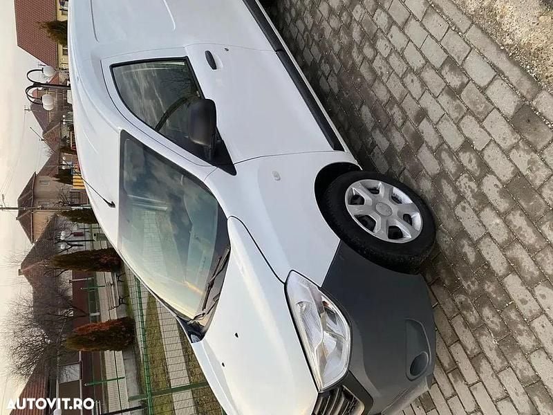 Alb Utilizat 2019 Dacia Dokker Ambiance Van | 7.000 EUR (Super Preț) - Imagine 1/4
