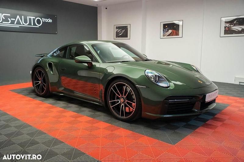 Verde Utilizat 2023 Porsche 911 Coupe | 254.181 EUR - Imagine 1/4