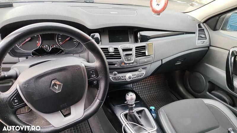 Culoaregri Utilizat 2012 Renault Laguna III Berlinǎ | 3.550 EUR (Preț bun) - Imagine 1/4