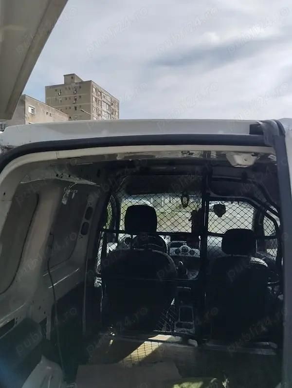 Second-hand Renault Kangoo 90 CP (66 kW) 2013 Monovolum